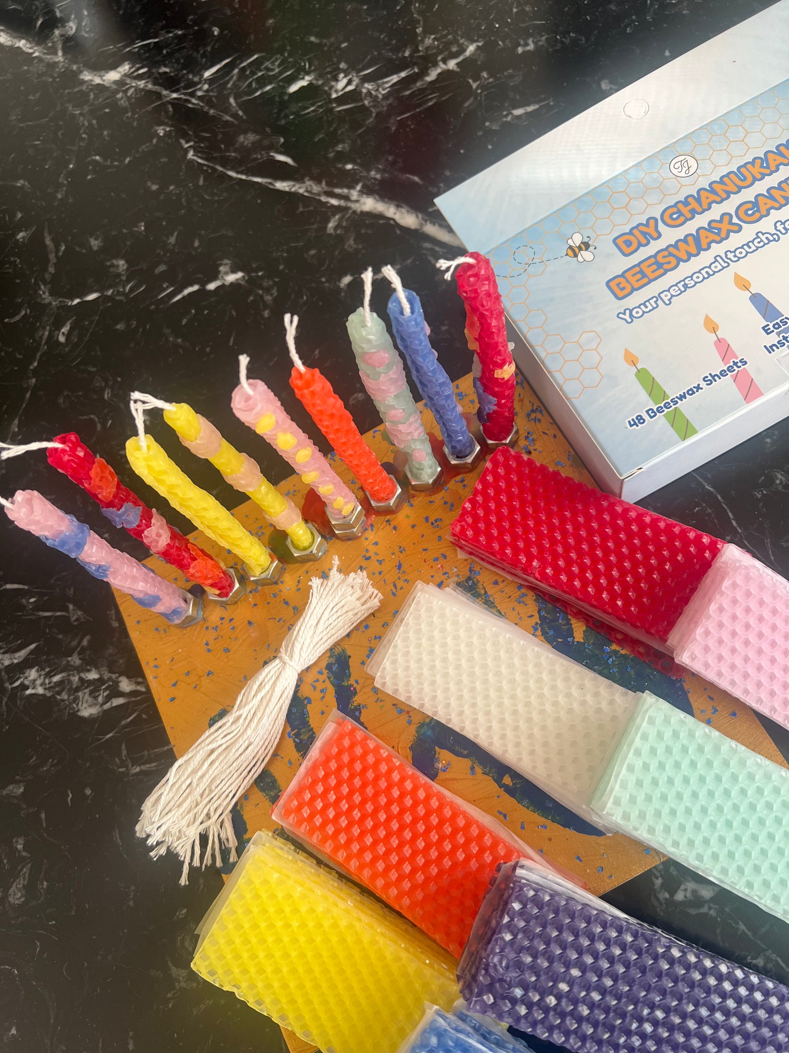 DIY BEESWAX CANDLEMAKING KIT