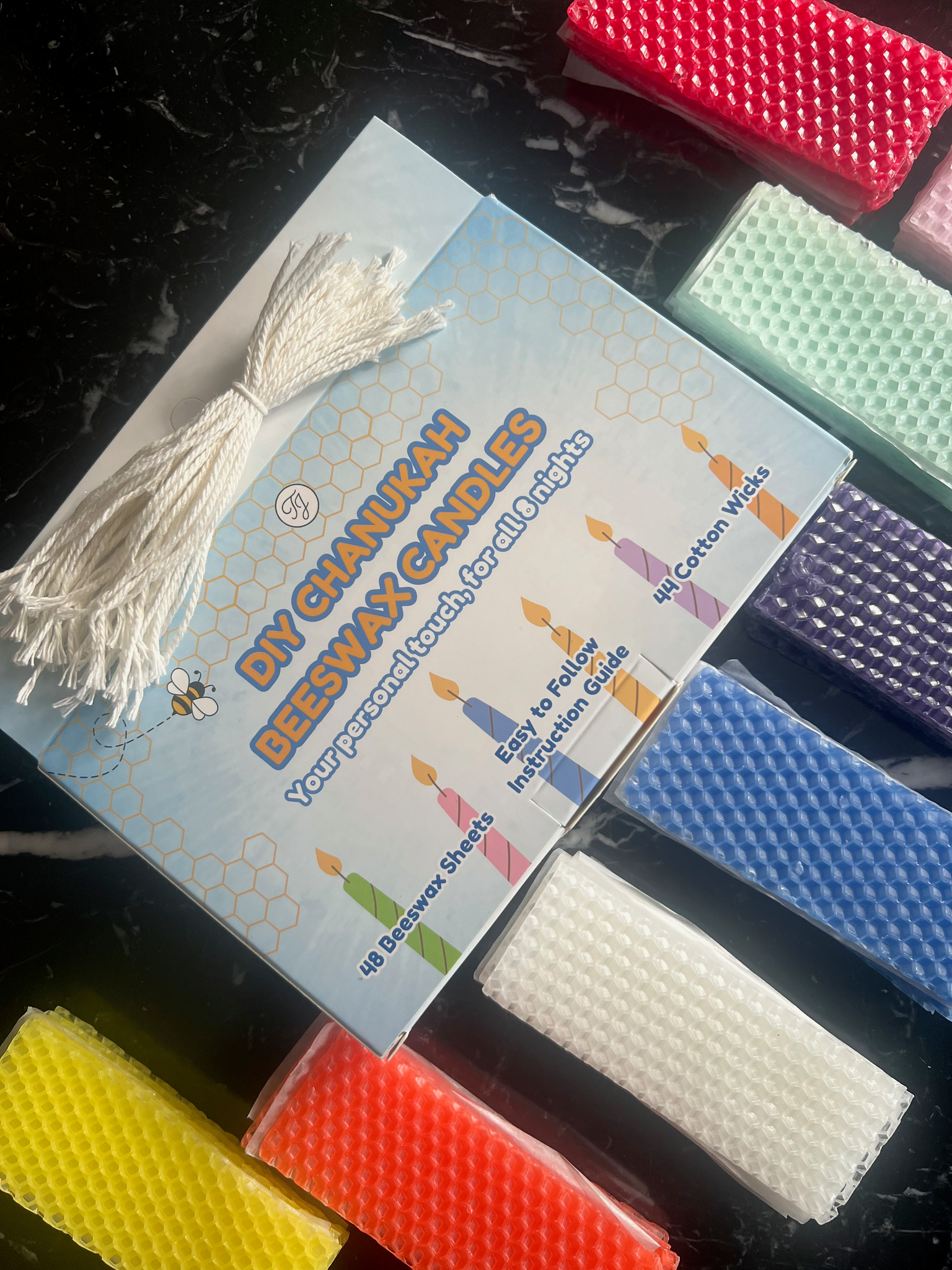 DIY BEESWAX CANDLEMAKING KIT